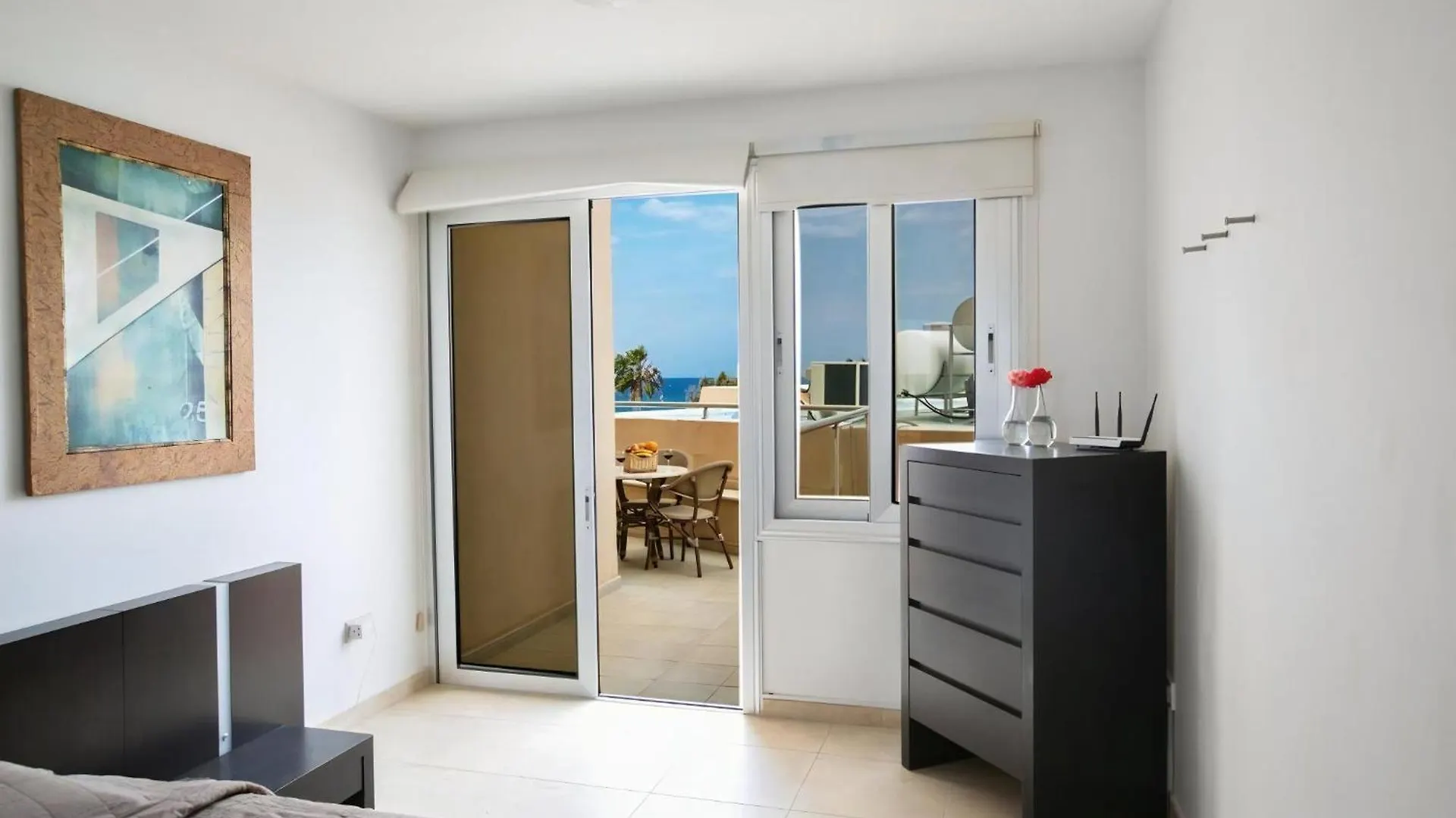 Lägenhet Apt Lasonos Asimi - Luxury 3 Bedroom Appartment - Protaras Apt With Communal Pool On Fig Tree Bay